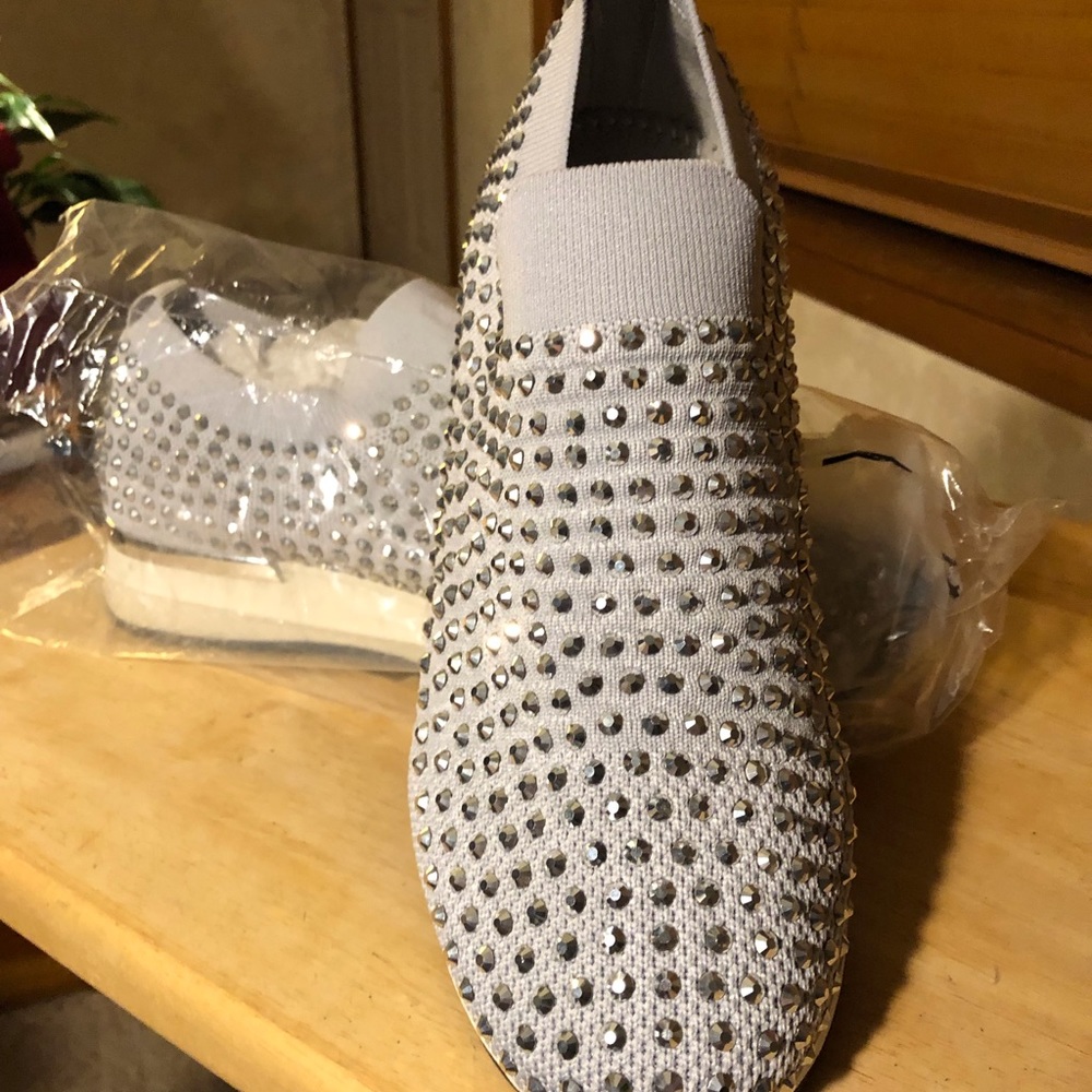 Kenneth Cole Sneakers NWT